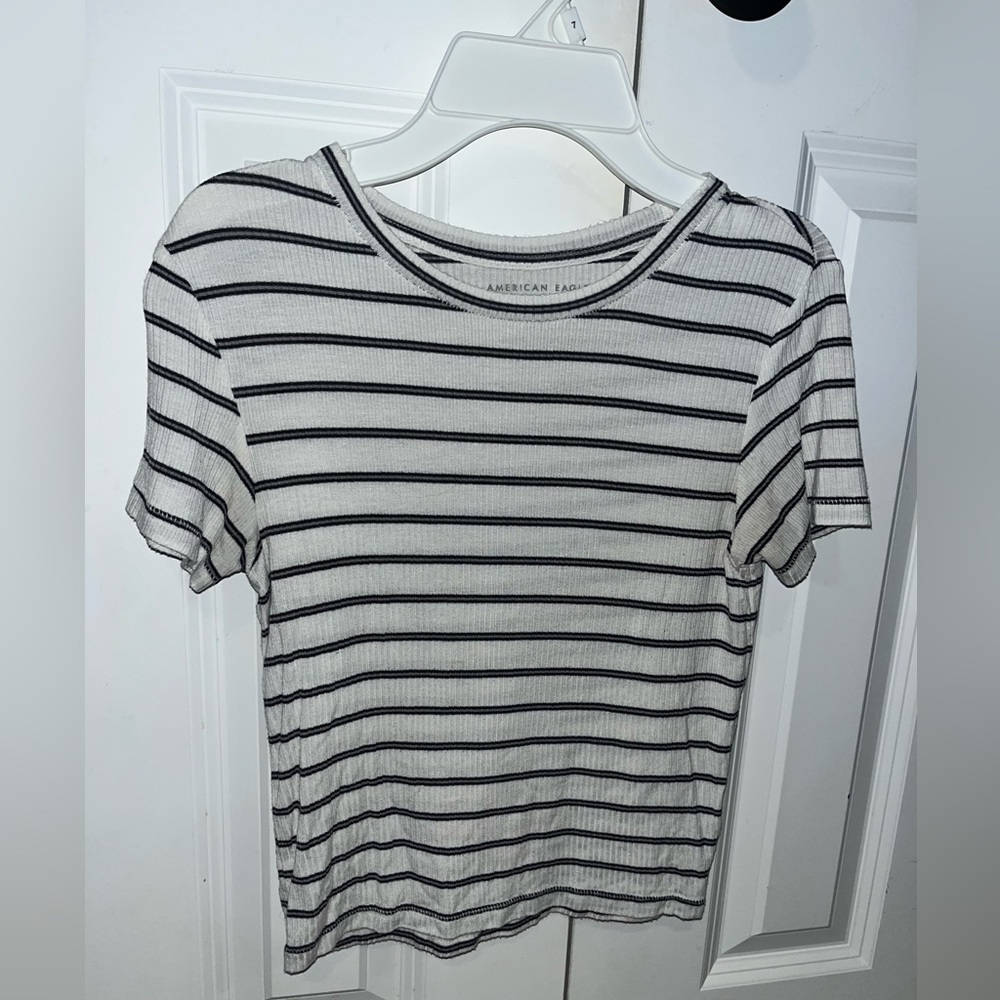 American Eagle shirt size XS